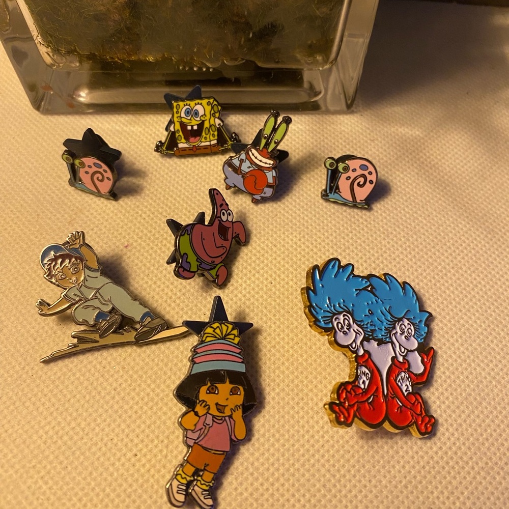 Universal Studios Random Pins Bundle - image 2